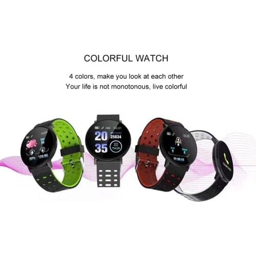 Smart watch with comfortable skin-friendly material that can be remotely photographed to monitor heart rate and blood pressure
