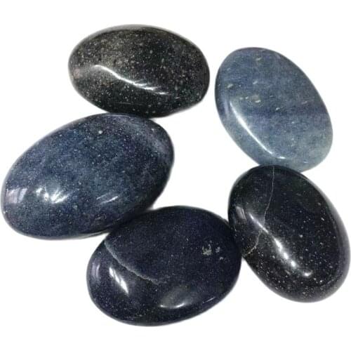 Natural Blue Sand Stone Quartz Crystal Polished Minerals Healing Palm Stone For Party Gift Decoration