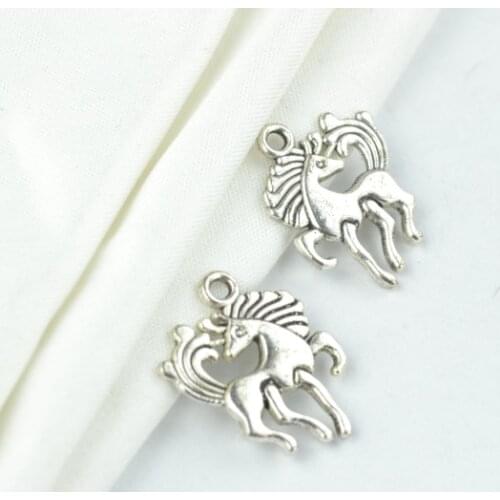 25Pcs metal horse Charm vintage Tibetan Silver Pendant Jewelry Products Charms Diy Pendants For Necklace Bracelets 2132