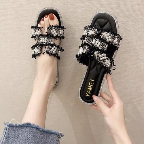 Womens 2021 Summer Flat All-Match Pearl Sandals for Outdoor Wear Seaside Beach Shoes