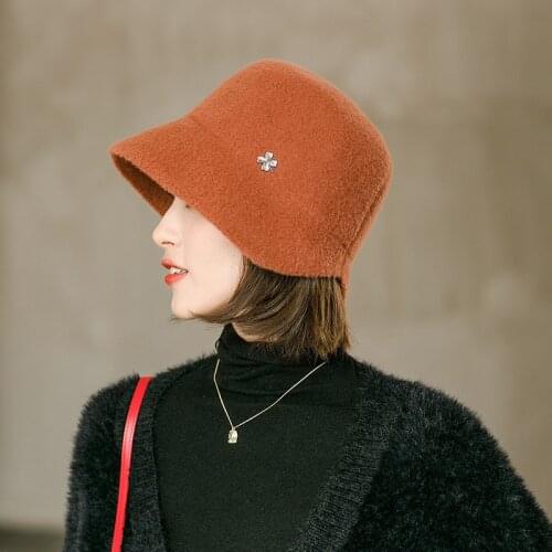 New Autumn winter female mix woolen retro fashion elegance dome bucket hat Four Leaf Clover decorate street trend bowler hats