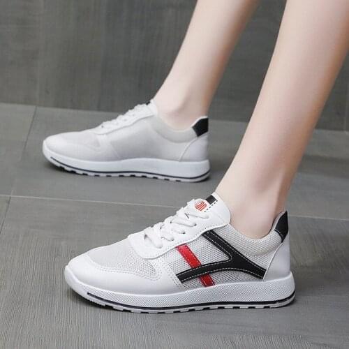 Women Casual Sneakers Lightweight Breathable Mesh Lace Up Flat Shoes