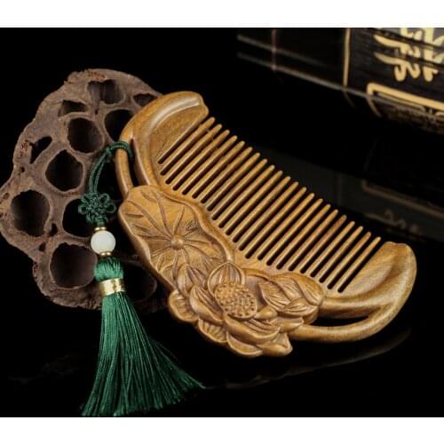 Green Wingceltis of Mini Type Relief Wooden Comb Teachers Day Gifts Wooden Crafts Comb Girlfriend Girlfriends