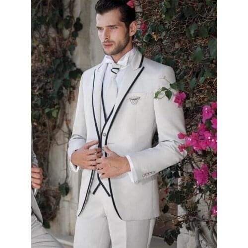 New Fashion Slim Fit Men Suit White Peak Lapel Business Casual Evening Tuxedo 3 Piece（Blazer+Pant+Vest）Wedding For Man Suit