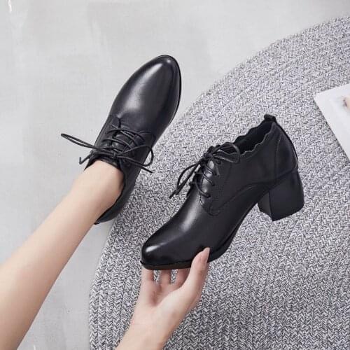 High Quality Lace Up Ladies High Heels Ladies Leather Casual Fashion Pointed Toe Low Heel Square Heel Elegant Office Party Shoes