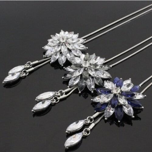 Sweater Necklace snow shape pendant white blue gray crystal petal silver plated Metal snake Chain