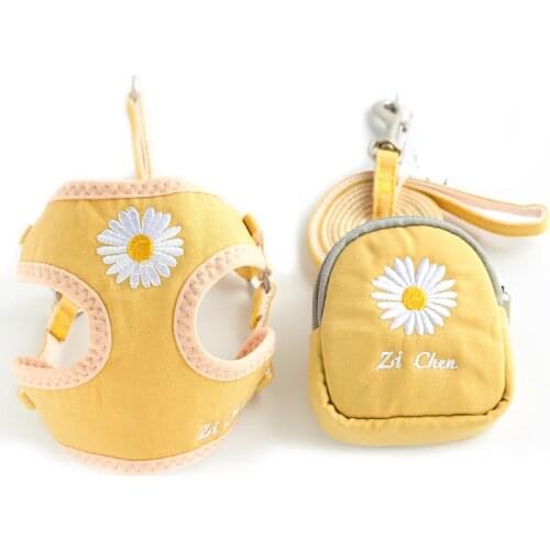 2020 New Pet Dog Harness Vest and Leash with Portable Snack Bag Puppy Pouch Food Carrier Pack Pouch for Training Outdoor