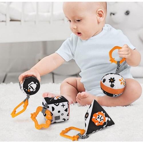 4Pcs/Set Baby Toy Cartoon Pattern Visual Development Black White Plush Hanging Rattle Toy for Toddlers Plush Hanging Rattle Toy