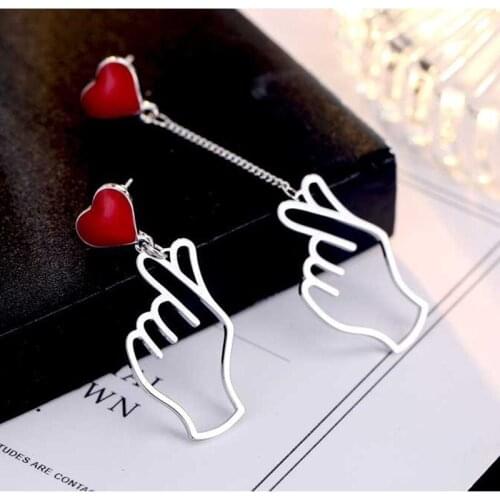 Fashion hollow asymmetrical than heart gesture earrings for Korean Minimalist Women Earrings Jewelry Accessories wholesale