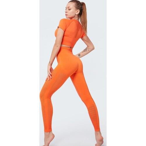 New Hot Style Sport Woman Fitness Shorts High-waist Sport Clothes For Women Tight-fitting Yoga Set Short-sleeved Fitness Women