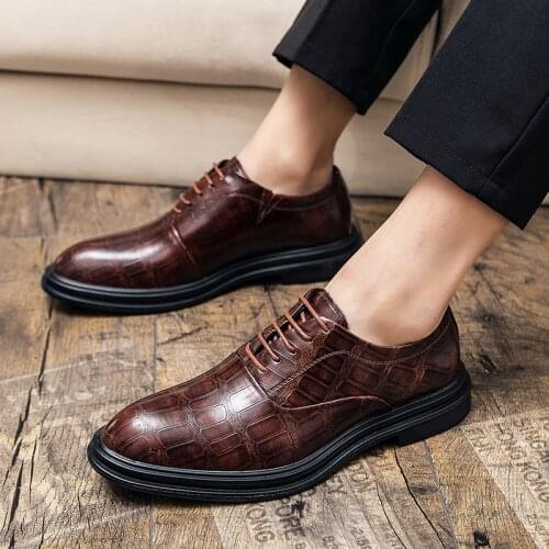 Mens Dress Shoes lace up Leather Oxfords Men Wedding Shoes Party Whole Cut brogue Formal Shoes for Men Handmade Shoes men