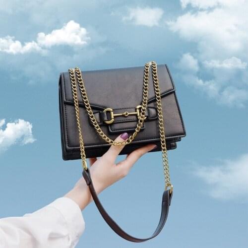 2020 new simple retro small square bag solid color wild fashion womens bag messenger shoulder portable chain bag