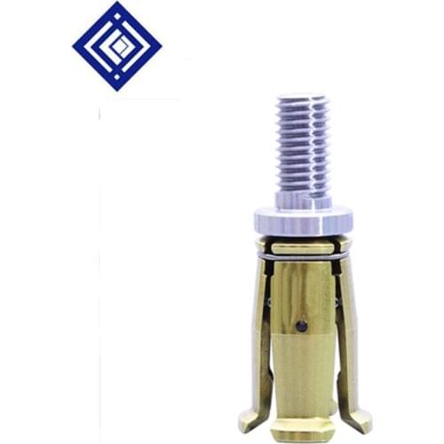 4 jaws pull claw BT15 BT30 BT40 degrees inside and outside screw or inside screw for cnc Spindle the part of ER25 ER32