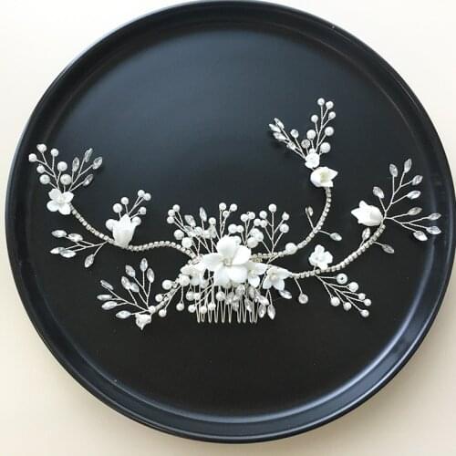 Floralbride Handmade Simulated Pearls Ceram Flower Bridal Hair Comb Wedding Headdress Hair Accessories Bridesmaids Women Jewelry