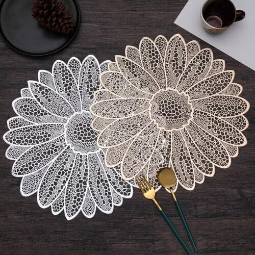 Flower Shape Hollow PVC Bronzing Placemat For Dinner Table Mat For Coffee Tables Tableware Plates Decoration Kitchen Accessorie