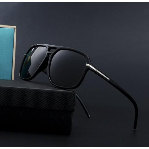 New Classic Fashion Brand Design Men Polarized Sunglasses Vintage Luxury Women Sun Glasses Unisex Large Frame Plastic Glasses Uv