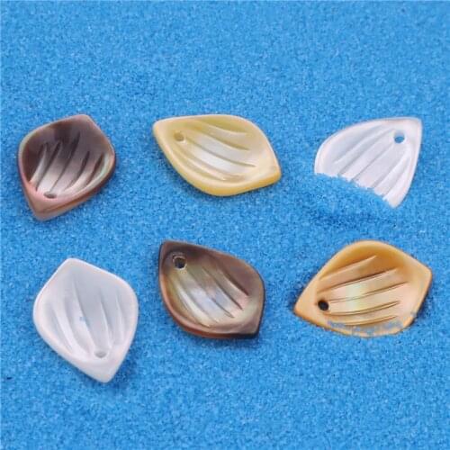 10pcs Natural Shells Stripe Petals Shape Pendant Multiple Colour Leaf Shell DIY Accessories Earring Ncklace Jewelry Charm Making