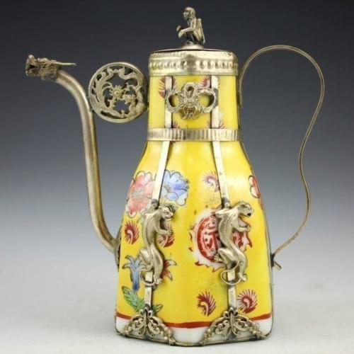 Exquisite Chinese Antique Porcelain Teapot Inlaid with Tibetan Silver Animal Stautes