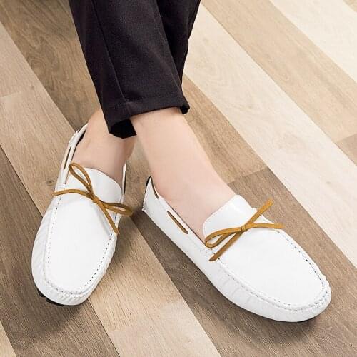 Loafers Shoes Mens Fashion Shoes Men 2021 Summer Comfy Slip-on Male Flats Moccasins Footwear Brand Leather Men Casual Shoes E9