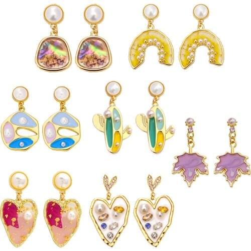 New Womens Earrings Bright Colour heart-shaped maple leaves Semicircle Pearl Drop Earrings Metal Charm Hollow Pendant Earrings