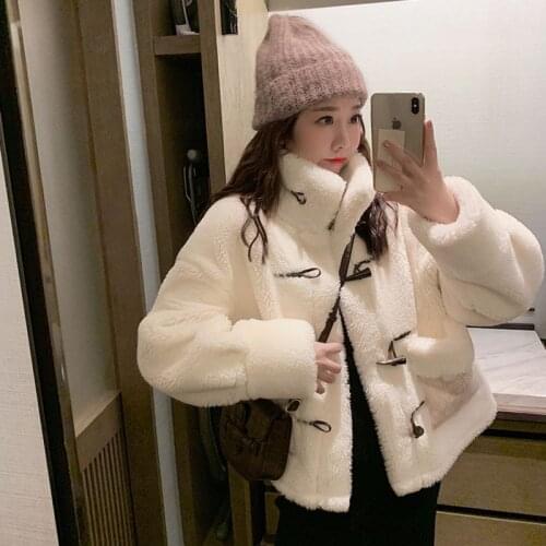 Women Winter New Lamb Cashmere Jacket Outerwear Vintage Warm Standing Collar Loose Horn buckle Thickening Faux Fur Coat Overcoat