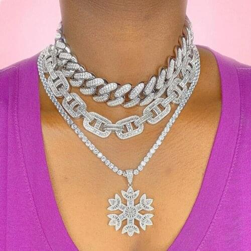 Top quality iced out bling women jewelry sparking bling cz cubic zirconia bling snowflake pendant 5mm cz tennis chain necklace