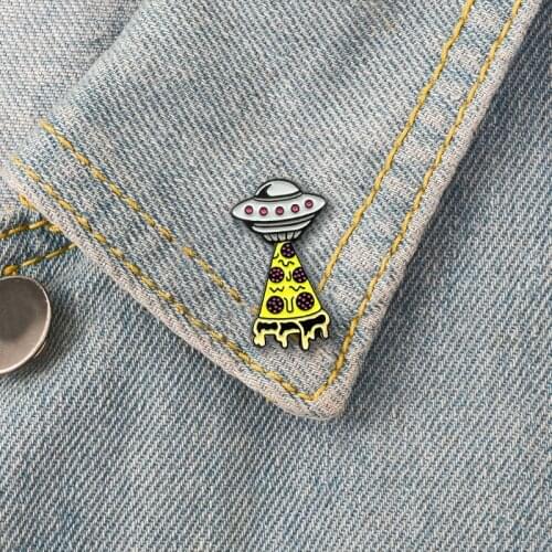 UFO Pizza-BIO-UFO Alien Styling Sci-Fi Personality Brooch for Scientists Love Sci-Fi Jewelry Clothes Backpack Badge Gift