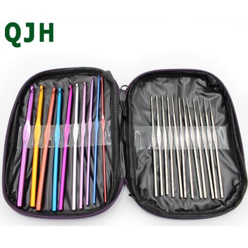 22pcs Multi Coloured Aluminium Crochet Hooks Knitting Needles Set Weave Craft with Bag Handle Knit Set Weave Sweater Craft Yarn