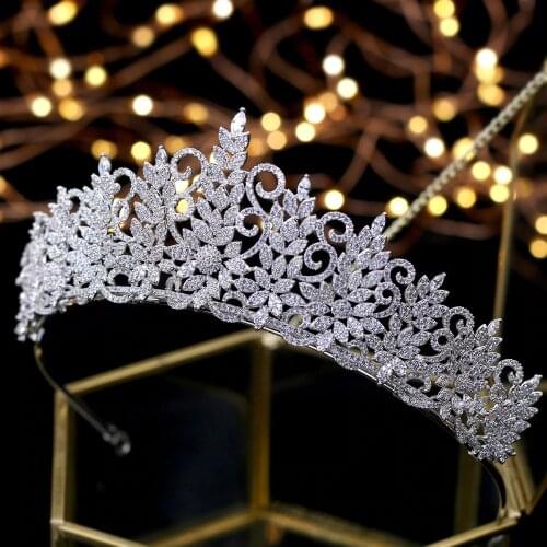 Amazing Queen Tiara Vintage Headpiece Wedding Crowns Bridal Hair Jewelry Tocado Novia Wedding Hair Accessories