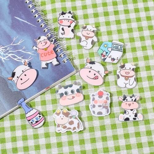 12 Pieces/Lot Animal Pins Women Men Kids Cartoon Acrylic Milk Brooches Cute Cows Badges Bag Accessories Cattle Buckle Jewelry