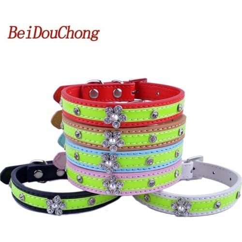 Wholesale Chihuahua Dog Collar Diamante Flower Accessory Pu Leather Pet Puppy Dog Neck Strap Small Pet Products