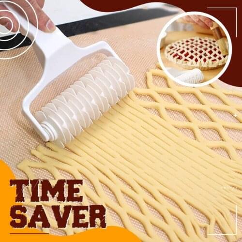 Der Geniale Teigschneider Plastic Pull Net Pizza Knife Wheel Pasta Lattice Roller Cutter Dough Biscuit Pie Kitchen Baking Tool A
