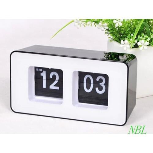 Home Digital Auto Flip Desk Clock Classic Stylish Retro Children Study Desktop Clocks Bedroom File Down Page Turning Table Clock