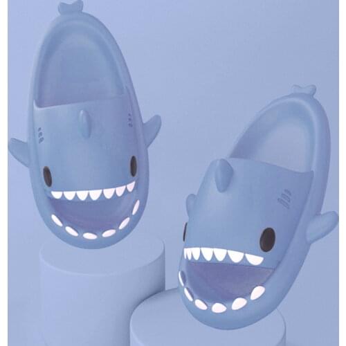 Funny Adult Slippers Cute Shark-shaped Catroon Home Bath Slides Women Men Anti-slip Summer Indoor Home Slippers EVA Beach Shoes