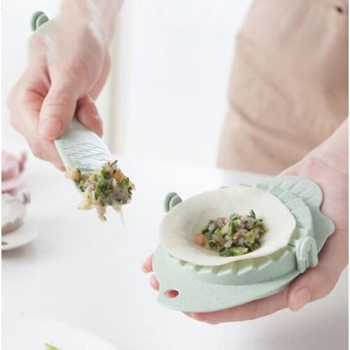 2019 New DIY Dumplings Maker Tool Wheat Straw Jiaozi Pierogi Mold Dumpling Mold Clips Baking Molds Pastry Kitchen Accessories