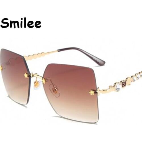 Fashionable Rimless Square women’s sunglasses Famous Brand Rhinestone stars Oversized Sun Glasses Female Green Eyewear Retro