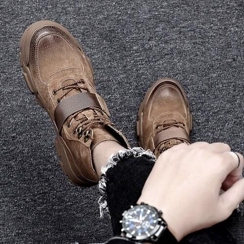 Sale sports footwear male boots Sneaker fashion man leather causal hot sport black casual 2020 mens for outdoor shoes sneaker