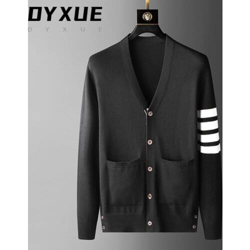 DYXUE Men's Knitted Cardigans