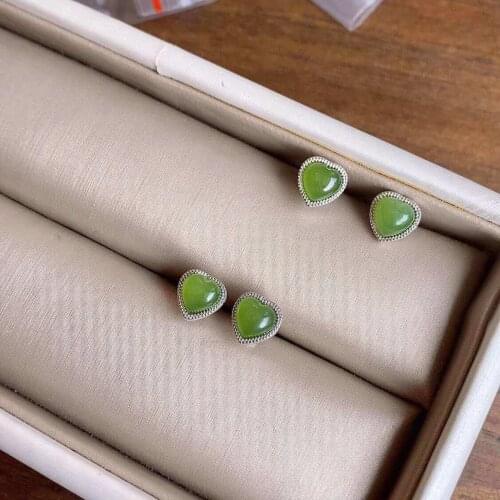 Heart-Shaped Small Ear Studs Exquisite Super Fairy Graceful Hypoallergenic Stud Earrings Womens Sterling Silver Green Hetian Ja