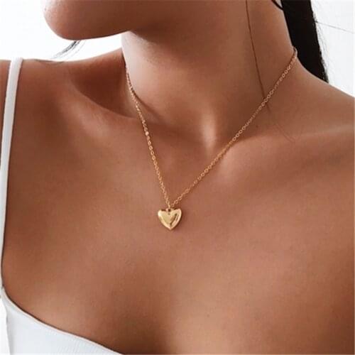 Korean Fashion Heart-shaped Pendant Necklace Girl Clavicle Chain Contracted Joker Heart Pearl Necklace for Women Jewelry Trendy