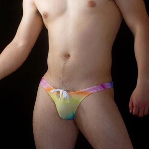 WD243 2020 summer new gradual change colour swimsuits men beach board swim shorts bikinis sexy low waist tight gay men swimwear