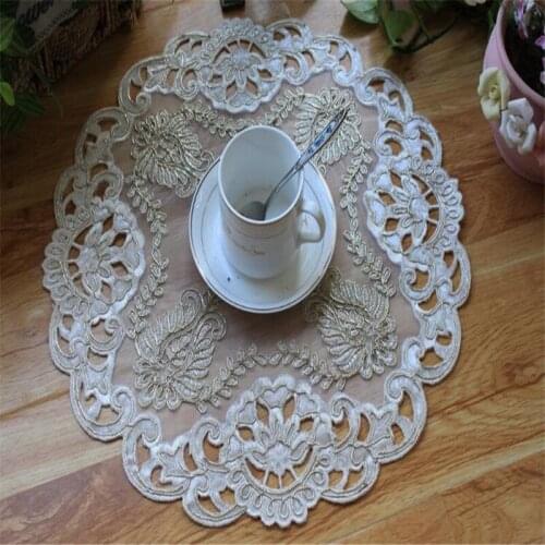 Free Shipping By Random Lace Embroidery Round Tablecloth Cup Mat Cover Placemat Wedding Party Chirstmas Gift Antependium