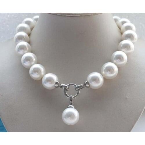 18" Natural 18 mm White Shell Pearl Necklace Pendant
