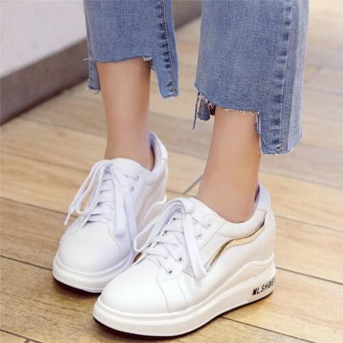 Walking Shoes Women Lace Up Cow Leather High Heel Ankle Boots Female Round Toe Fashion Sneakers Travel Sports Shoes Casual Shoes