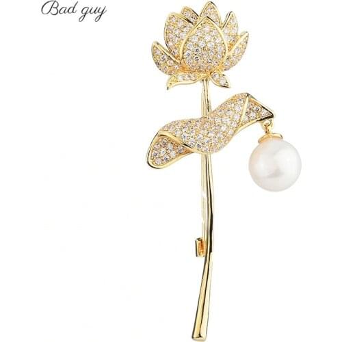 Vitage Flower Brooch Jewelr Lotus Flower Zircon Brooch Pin for Womens Clothes Scarf Buckle Garment Accessories Jewelry Gifts