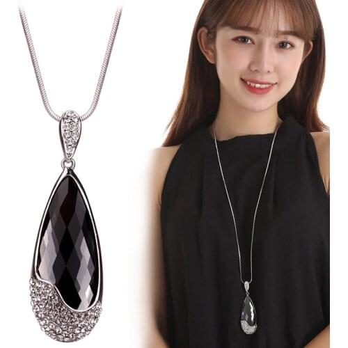 Vintage Statement Big Water Drop Pendant Necklace Austrian Crystal Rhinestone Long Tassel Necklace for Women Sweater Chain Gifts
