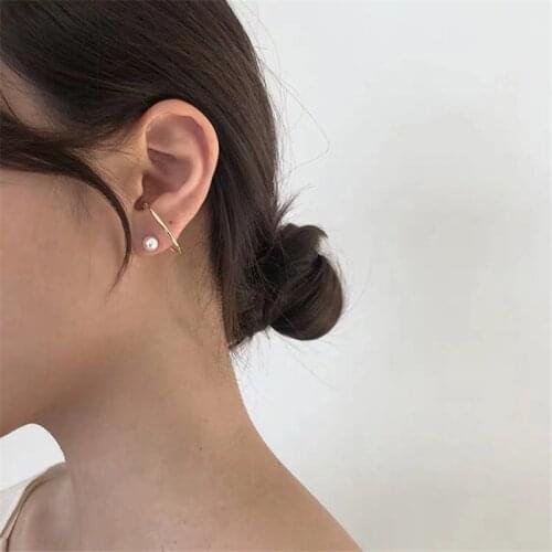 Stud Earrings for Women Fashion Delicate Pearl Geometric Simple Women Earrings Party Earrings Women Jewelry Wholesale