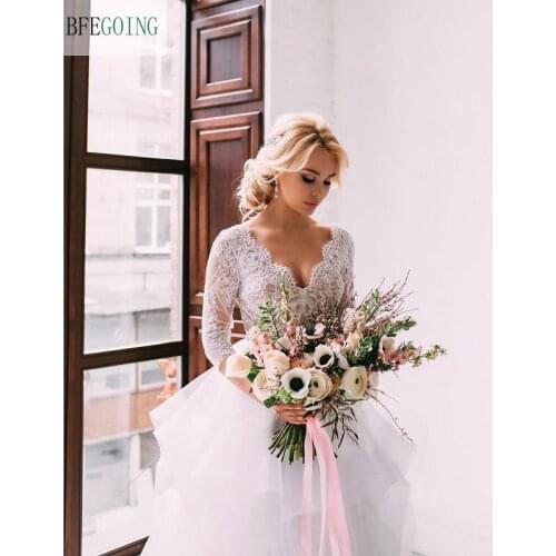 White Lace Appliques Tulle V-Neck A-line Floor-Length Wedding dresses 3/4 Sleeves Bridal gown Custom made