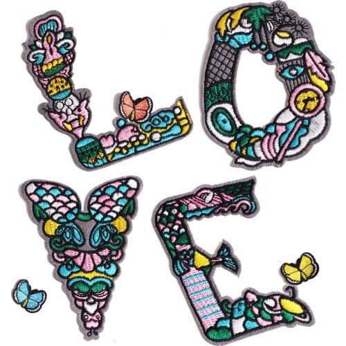 GUGUTREE embroidery big love patches doll patches badges applique patches for clothing JW-97