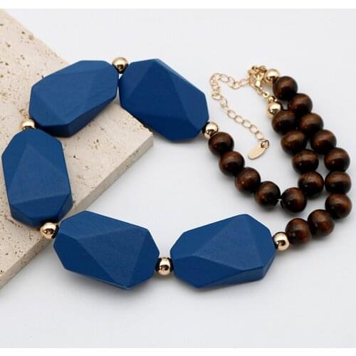 Statement Wood Necklace Geometric Big Beads Chunky Styles For Women Pendant Temperament Items Clothing Accessories Choker 202179